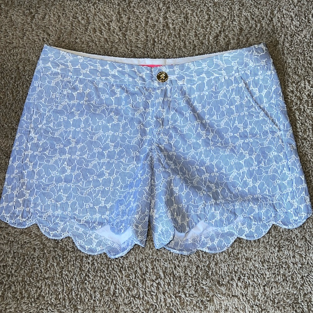 Lilly Pulitzer Embroidered Scallop Edge Shorts